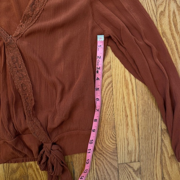 SELF♥️E Women’s Burnt Orange Wrap Blouse Size Medium - Picture 12 of 13